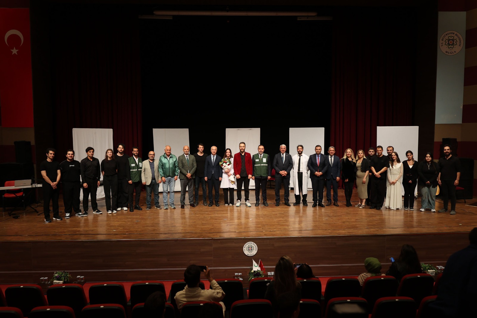 Büyükşehir’den Bağımlılıkla Mücadeleye Sanatla Destek