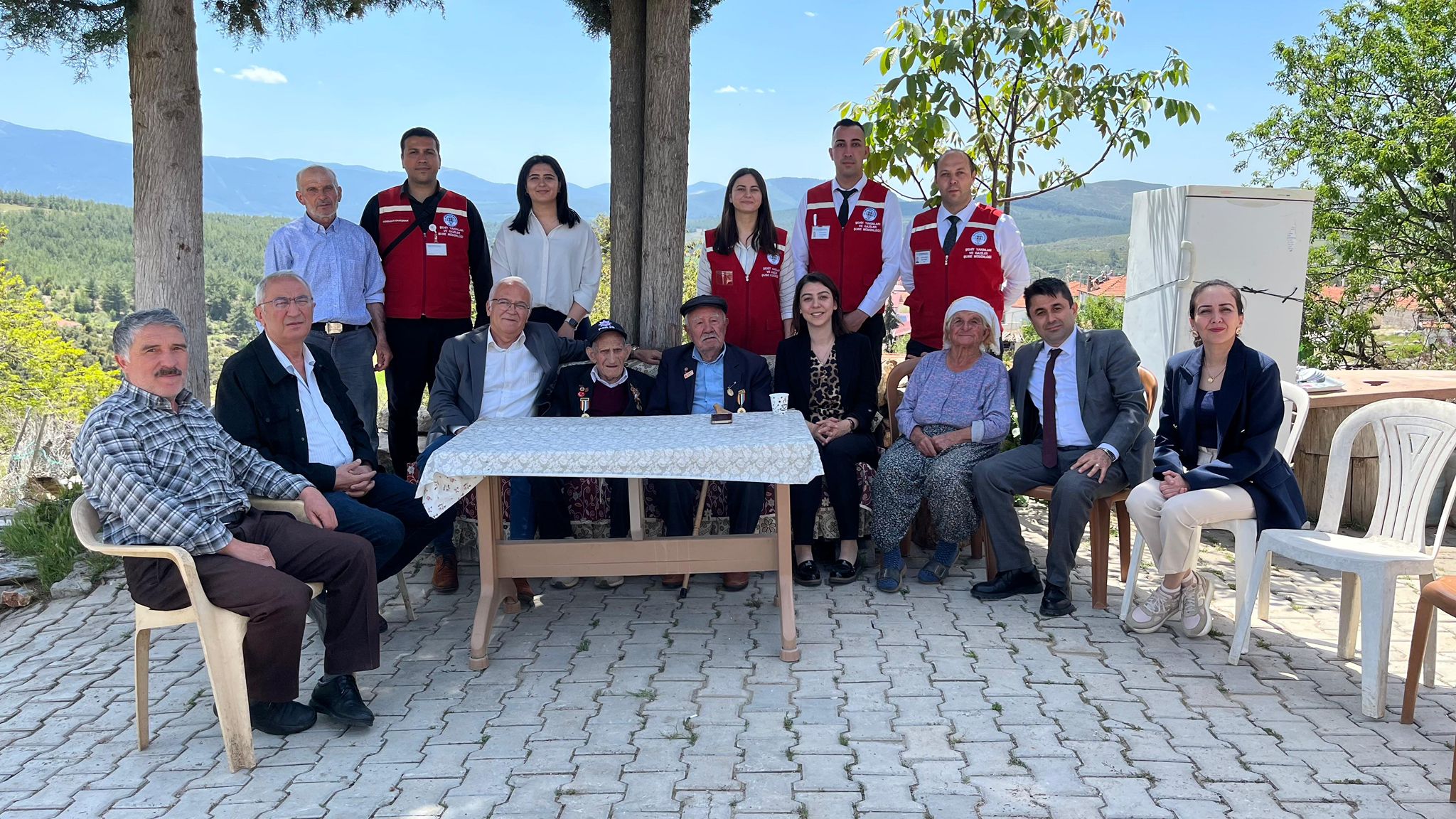 Başkan Aras’tan 95 Yaşındaki Kore Gazisine Doğum Günü Sürprizi