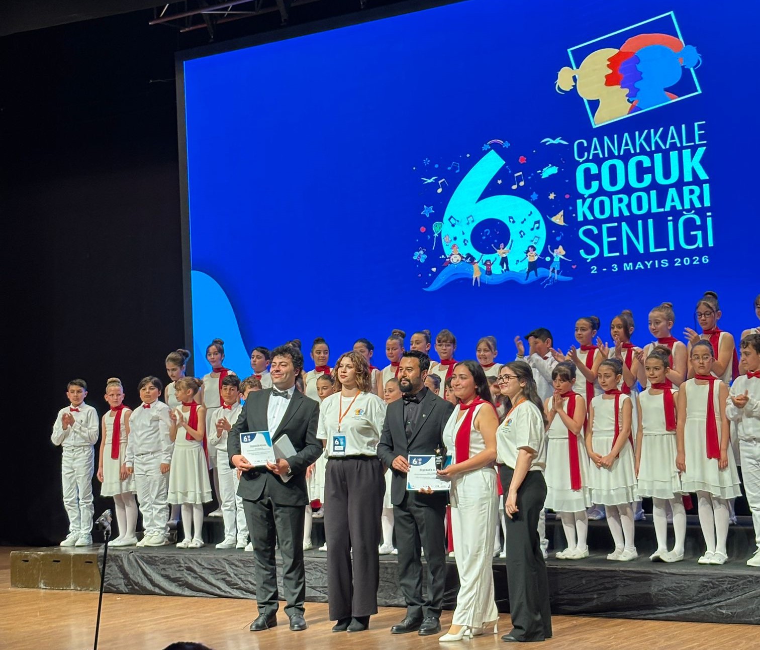 Muğlalı Minik Seslerden Çanakkale’de Büyük Başarı