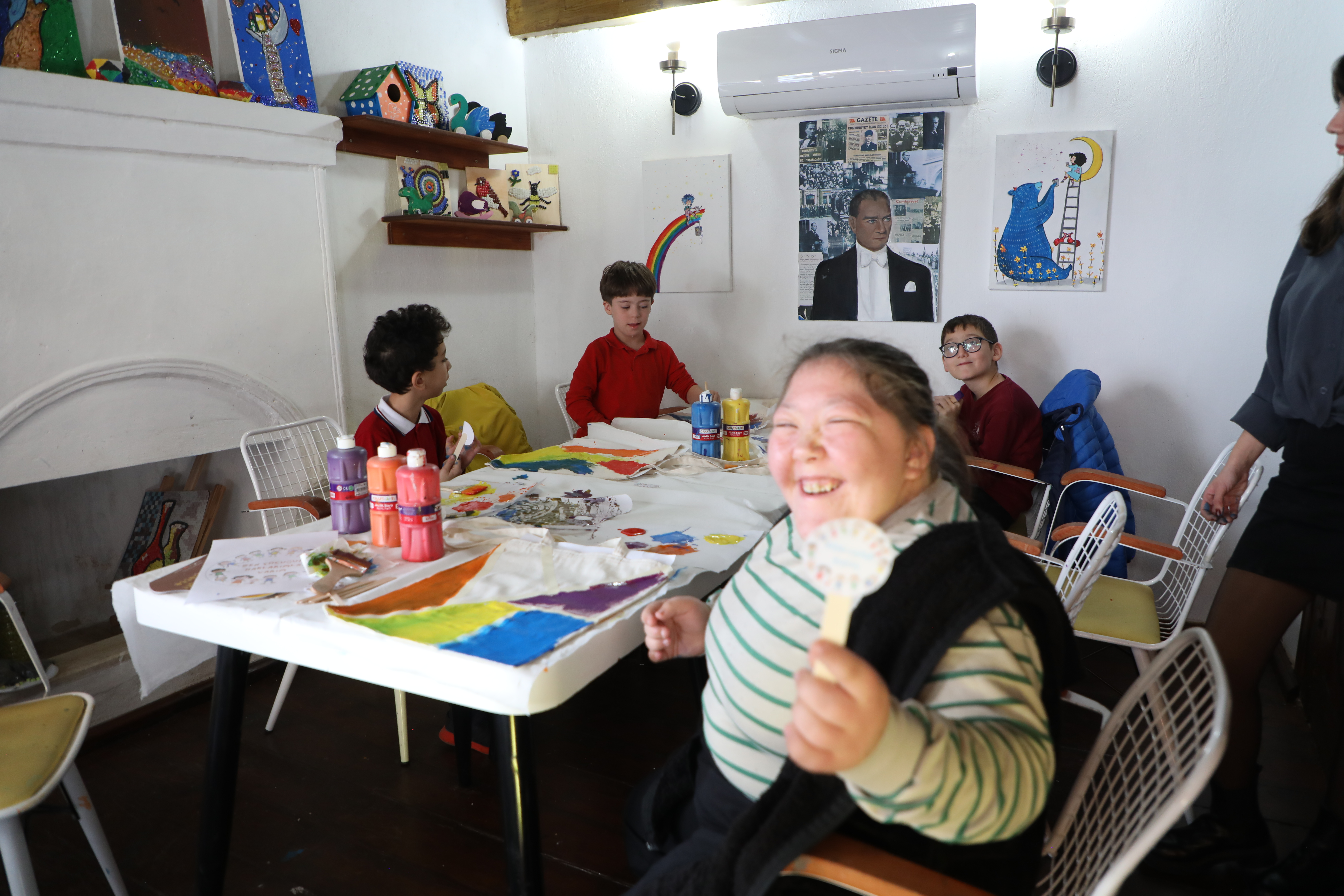 Muğla'da Minik Kalpler Haklarını Öğrendi