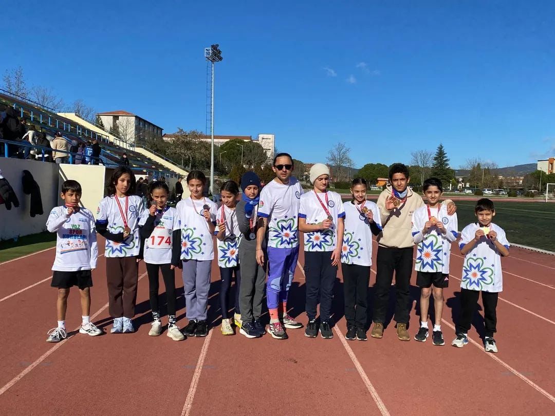 Büyükşehir Atletlerinden 27 Aralık Büyük Atatürk Koşusu’nda Madalya Yağmuru